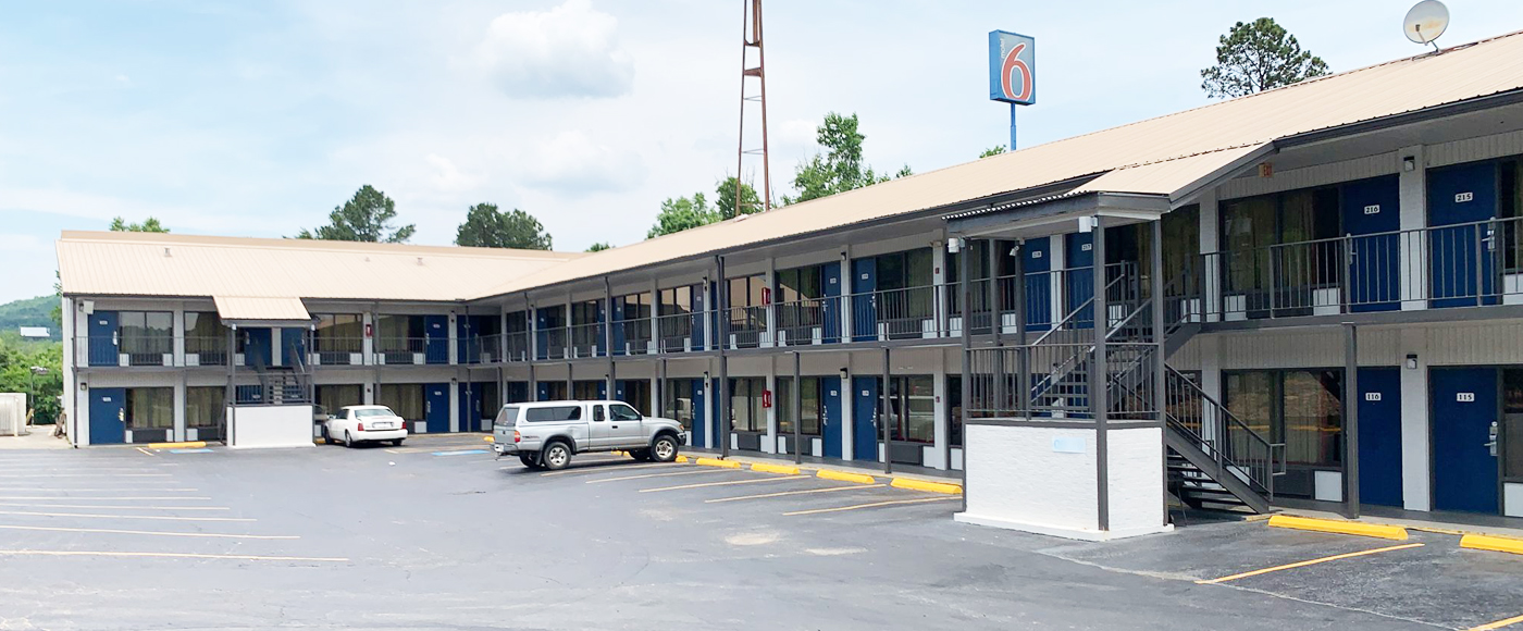 Motel 6 Dalton, GA